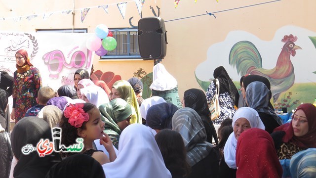 كفرقاسم – فيديو: بساتين الامل, السلام , والمحبة تحتفل بعيد الام على انغام عمو انس وجوقته ..